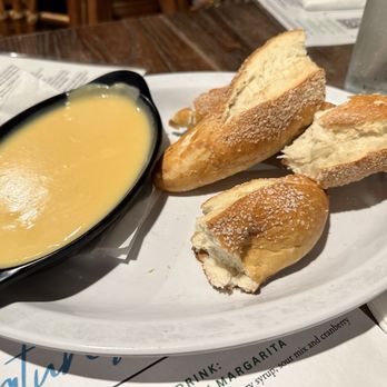 The Mansion - Pretzel with cheese dipping sauce - New American Near Me - Melbourne, Florida
