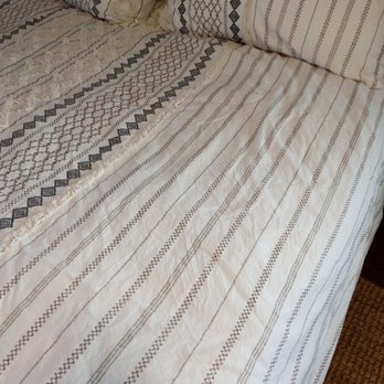 Yale Cleaners - Wrinkled comforter - Laundry Services Near Me - Tulsa, Oklahoma Yale Cleaners - Wrinkled comforter - Laundry Services Near Me - Tulsa, Oklahoma