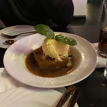 La Malquerida Latin Fusion - Pineapple turnover with vanilla ice cream - Latin American Near Me - Berwyn, Illinois La Malquerida Latin Fusion - Pineapple turnover with vanilla ice cream - Latin American Near Me - Berwyn, Illinois