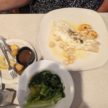 Peppinos Italian Eatery - Seafood platter - Italian Near Me - Williamson, New York Peppinos Italian Eatery - Seafood platter - Italian Near Me - Williamson, New York