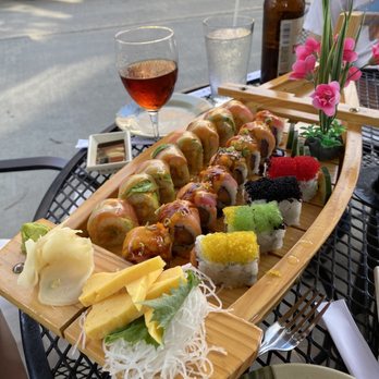Little Tokyo - Downtown Roll, Tiger Roll, Four Seasons Roll, Tamago Sashimi - Japanese Near Me - Galena, Illinois