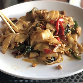 Sabai - Pad Kee Mao - Bars Near Me - Richmond, Virginia