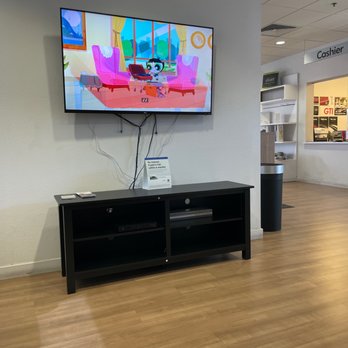 Tracy Volkswagen - Waiting room (have to log into your own subscriptions to watch TV!) - Car Dealers Near Me - Tracy, California