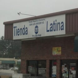 San Luis Grocery - You wouldn't know it by the sign, but the food is good!