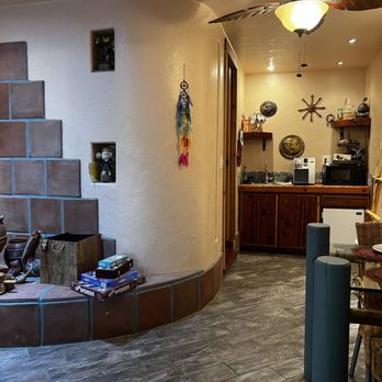 Wikiup Hummingbird Hotel - Heater, table, kitchen, door to bathroom. - Hotels Near Me - Julian, California Wikiup Hummingbird Hotel - Heater, table, kitchen, door to bathroom. - Hotels Near Me - Julian, California