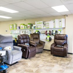 Gammie HomeCare  - Lift Chairs In Stock - Come down, sit and try!