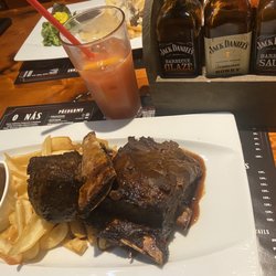 Jack Daniels Grill Bar - Rinder rips