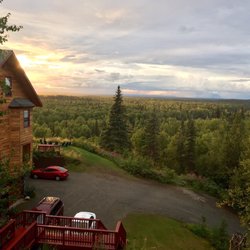Denali Overlook Inn - Breathtaking view from our cabin