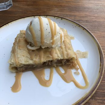 Brava Garden Eatery - Apple tart with vanilla bean gelato and home made Carmel sauce - Wine Bars Near Me - Pleasanton, California