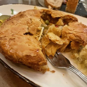 Linn's Restaurant - Chicken pot pie - American Near Me - Cambria, California Linn's Restaurant - Chicken pot pie - American Near Me - Cambria, California