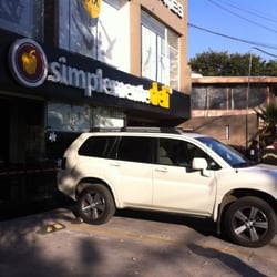 Simplemente deli Del Valle