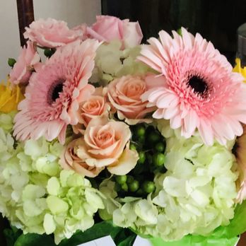 Nature's Gift Flower Shop - Beautiful arrangement! - Florists Near Me - Voorhees, New Jersey