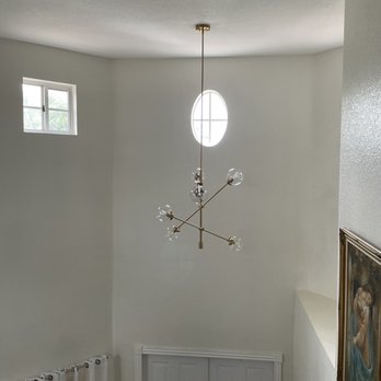 Miami Electric Masters - Ceiling light fixture - Electricians Near Me - Miami, Florida