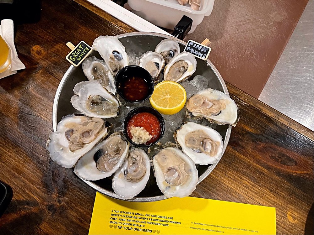 BUBBLES AND PEARLS CLOSED Updated September 2024 941 Photos & 428 Reviews 2037 Wilton Dr