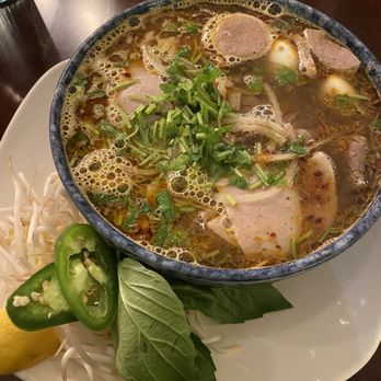 Viet House - BBH - Vietnamese Near Me - Vancouver, British Columbia Viet House - BBH - Vietnamese Near Me - Vancouver, British Columbia