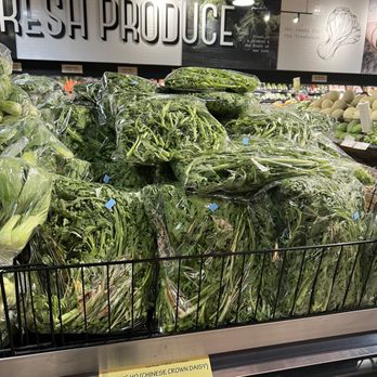 H Mart - Arcadia - Chrysanthemum leaves! Abundant and fresh!! - Grocery Near Me - Arcadia, California