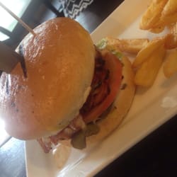 Hope Inn Hotel - Hope Inn 9.9 Burger