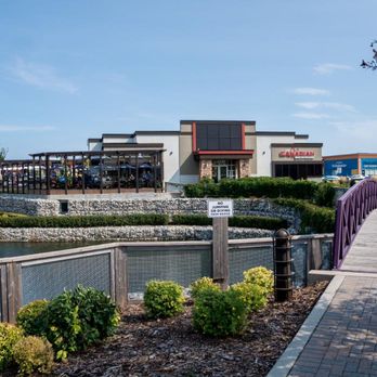 The Canadian Brewhouse - a walkway leading to the restaurant - Sports Bars Near Me - Winnipeg, Manitoba The Canadian Brewhouse - a walkway leading to the restaurant - Sports Bars Near Me - Winnipeg, Manitoba