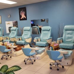 First Class Nails