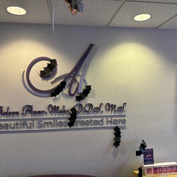 Arleen Azar-Mehr, DDS MS - Orthodontists Near Me - Northridge, California Arleen Azar-Mehr, DDS MS - Orthodontists Near Me - Northridge, California