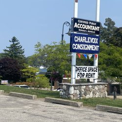 Charlevoix Consignment