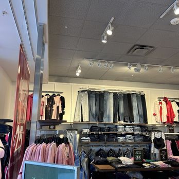 Torrid - Women's Clothing Near Me - Livermore, California