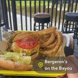 Bergeron's On the Bayou Campground - Cheeseburger small onion ring