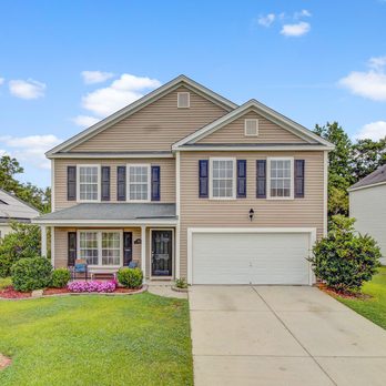 Janea McCoy - Realty ONE Group - Real Estate Agents Near Me Janea McCoy - Realty ONE Group - Real Estate Agents Near Me
