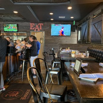 Bosscat Kitchen & Libations - Interior - New American Near Me - Irvine, California Bosscat Kitchen & Libations - Interior - New American Near Me - Irvine, California