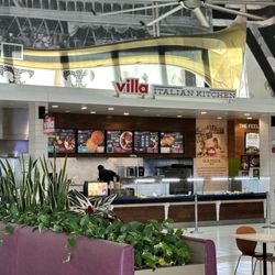 Villa Fresh Italian Kitchen - Counter