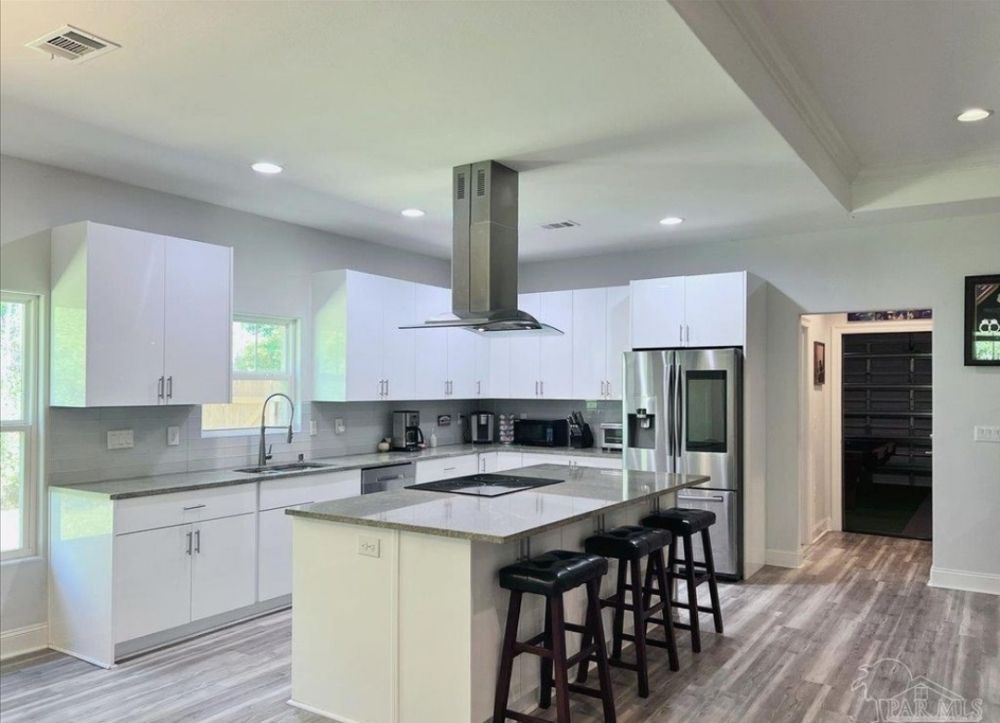 Slide of Southern Excellence Contracting