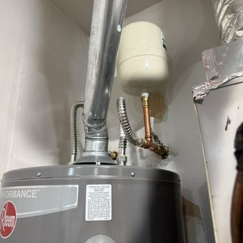 DKH Plumbing - New expansion tank - Plumbing Near Me DKH Plumbing - New expansion tank - Plumbing Near Me
