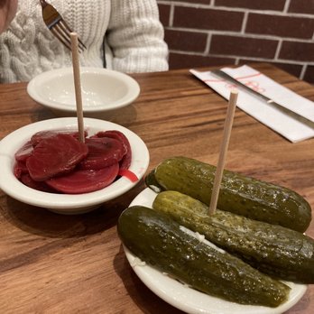 Junior's Restaurant - Beets and pickles - Bakeries Near Me - Brooklyn, New York