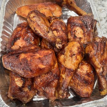 Jammin Hogs BBQ - chicken wings in a foil container - Barbeque Near Me - WaKeeney, Kansas Jammin Hogs BBQ - chicken wings in a foil container - Barbeque Near Me - WaKeeney, Kansas