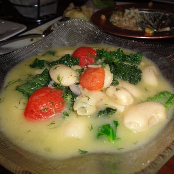 Zaytinya - Piyaz (imported warm giant means, kale, oven- roasted tomato, garlic) - Greek Near Me - Washington, DC, District of Columbia