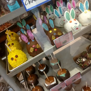Rocky Mountain Chocolate Factory - Candied apples - Chocolatiers & Shops Near Me - Edmonton, Alberta Rocky Mountain Chocolate Factory - Candied apples - Chocolatiers & Shops Near Me - Edmonton, Alberta