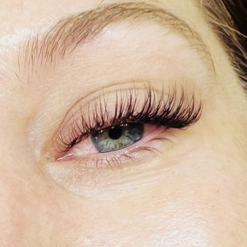 Solstice Lashes - Classic Lash Extensions - Eyelash Service Near Me - Austin, Texas Solstice Lashes - Classic Lash Extensions - Eyelash Service Near Me - Austin, Texas