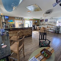Surfside Lounge