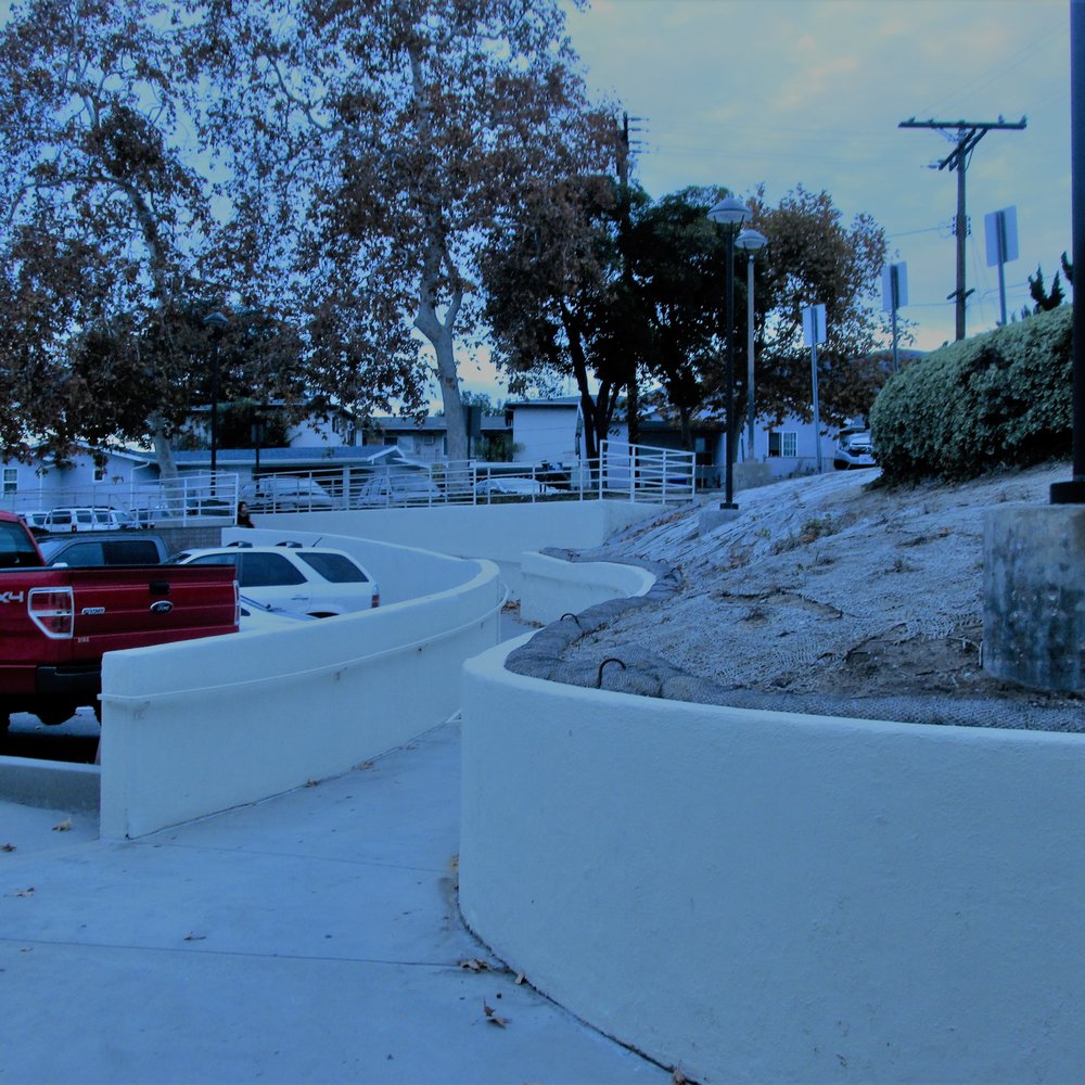 Montrose-Crescenta Branch Library - Nice walkway to the library - Libraries Near Me - Montrose, California Montrose-Crescenta Branch Library - Nice walkway to the library - Libraries Near Me - Montrose, California