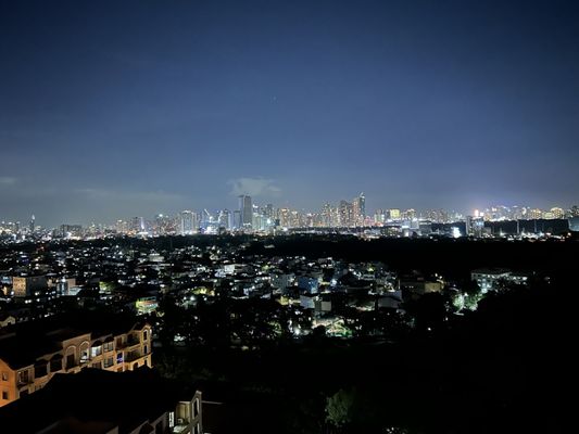 Manila Marriott Hotel at Newport World Resorts by null