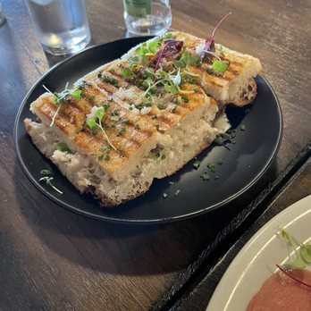 Double Zero Pie & Pub - Schiacciata - Pizza Near Me - Las Vegas, Nevada
