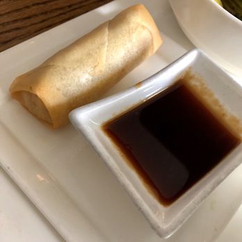 Dan Dan - Spring roll - Taiwanese Near Me - Wayne, Pennsylvania