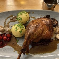 Münstermanns Kontor - Roast goose leg