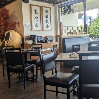 Sushi Yama - Seating area - Sushi Bars Near Me - Orlando, Florida Sushi Yama - Seating area - Sushi Bars Near Me - Orlando, Florida