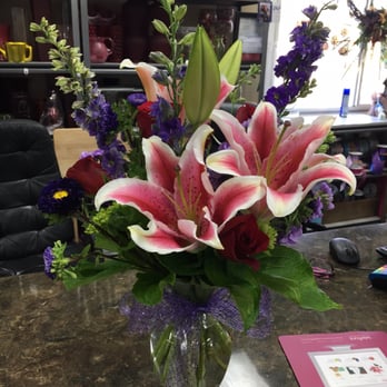Arrowhead Flowers - Beautiful flowers - Florists Near Me - Glendale, Arizona Arrowhead Flowers - Beautiful flowers - Florists Near Me - Glendale, Arizona