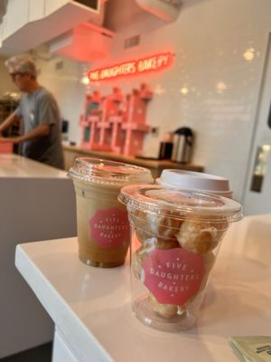 Five Daughters Bakery | The Gulch by null
