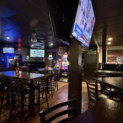Irma Jean's Neighborhood Restaurant & Sports Bar - Bar Area