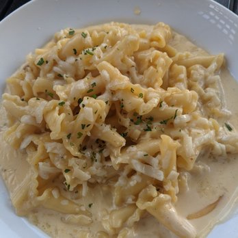 Salt on Mass - Nana's mac & cheese - Seafood Near Me - Indianapolis, Indiana