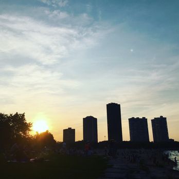 Foster Avenue Beach - Beaches Near Me - Chicago, Illinois