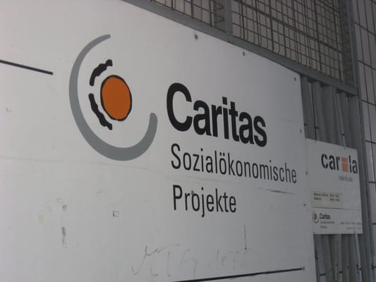 carla Mittersteig - second hand second chance, Caritas Wien by null
